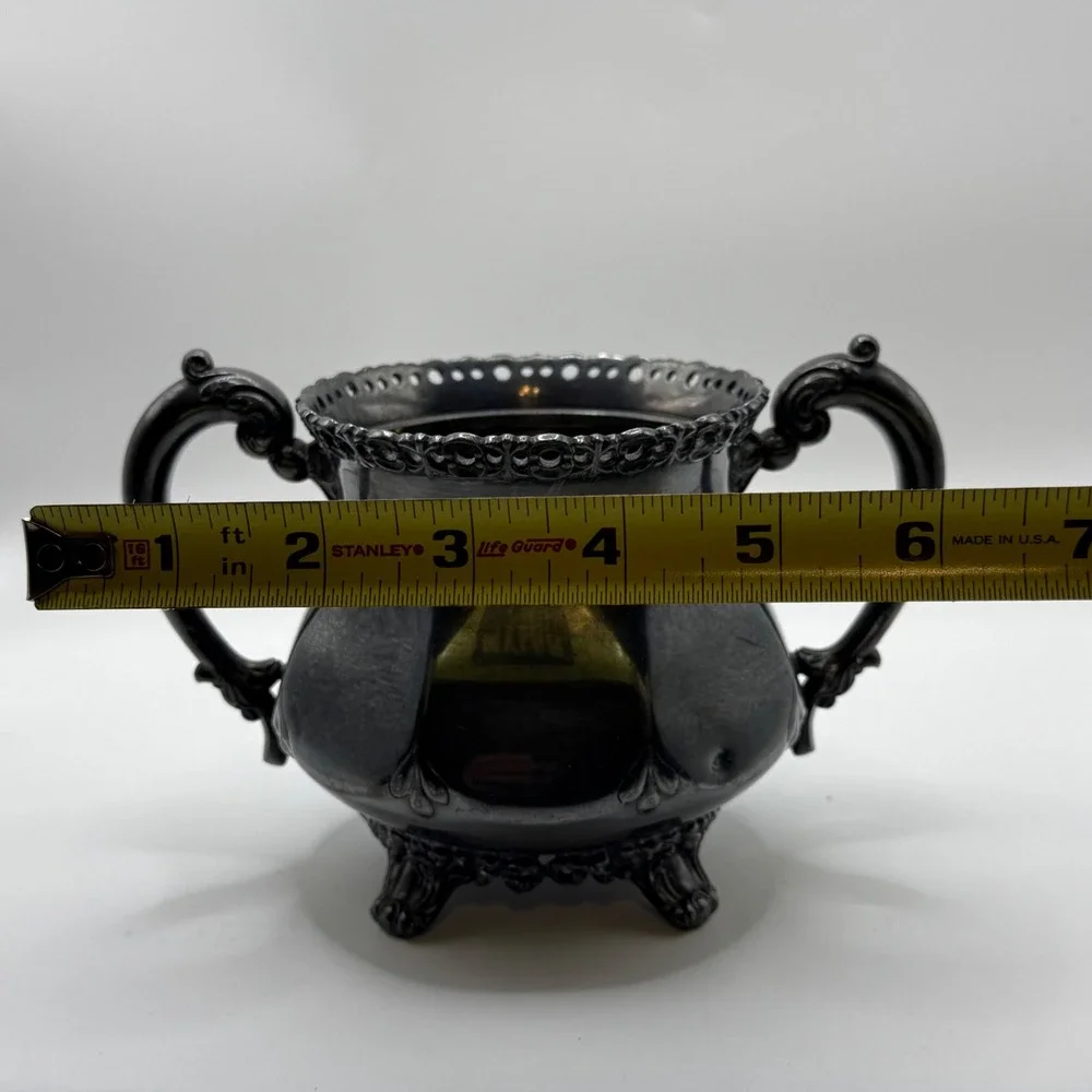 Wilcox Silver Plate Co 5081 Quadruple Plate Ornate Footed Sugar Bowl Antique